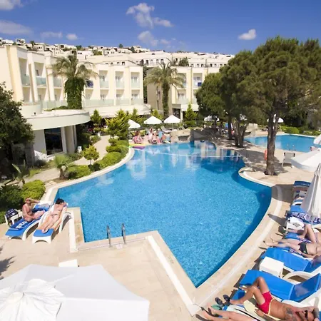 Royal Palm 3* Bodrum