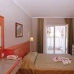 Royal Palm 3*
